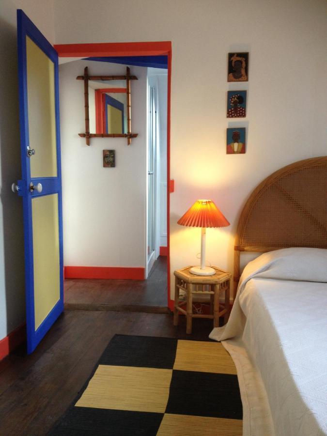 La Maison Céladon Prunay-Cassereau Extérieur photo