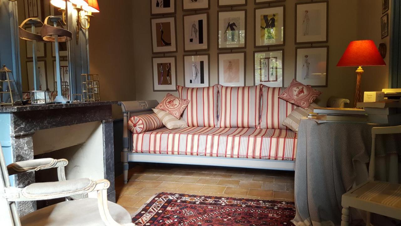 La Maison Céladon Prunay-Cassereau Extérieur photo